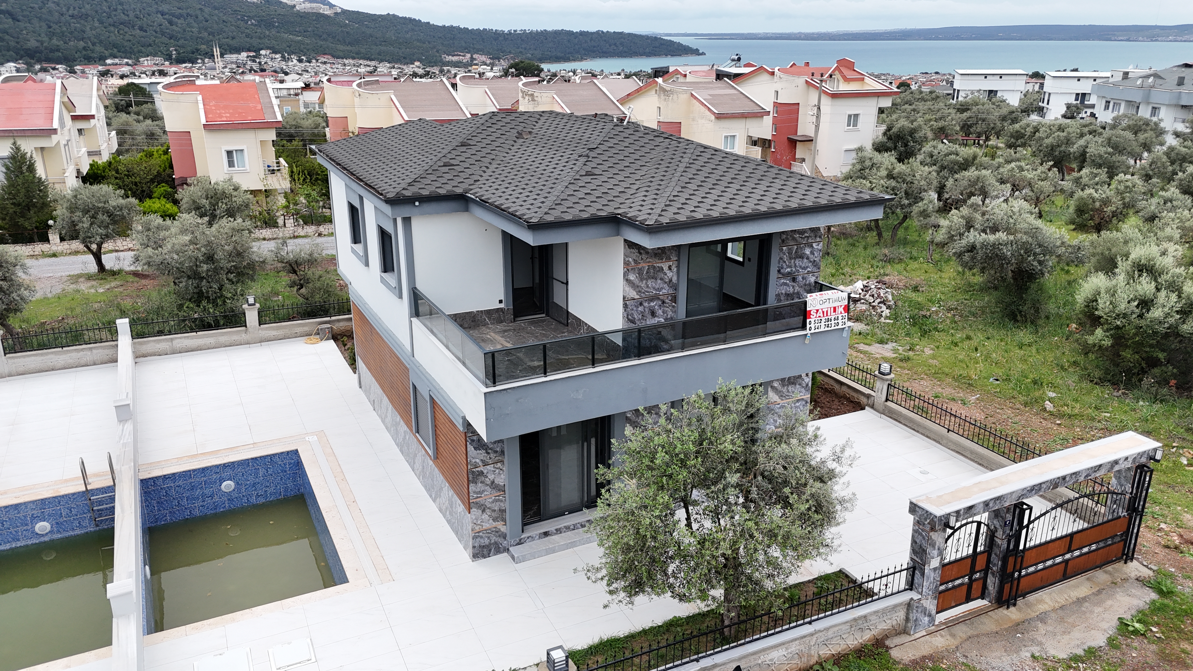 DİDİM AKBÜKTE SATILIK ZEMİNDE YATAK ODALI 4+1 HAVUZLU VİLLA 1
