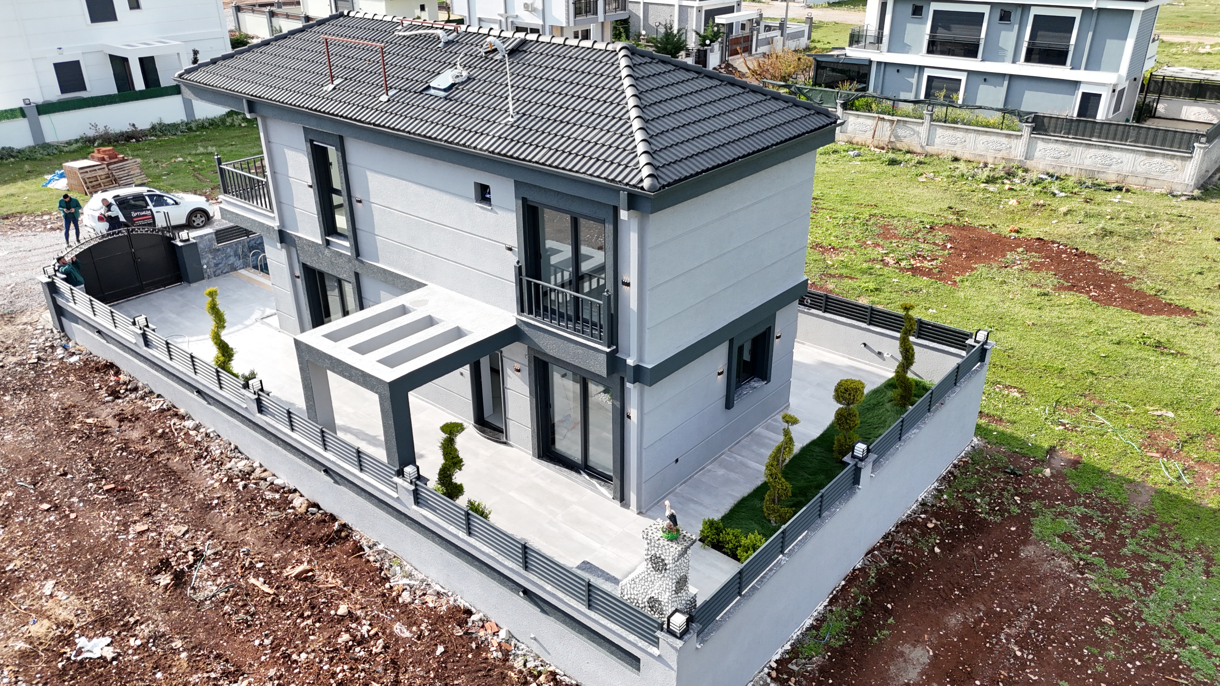 DİDİMDE SATILIK TAM MÜSTAKİL KÖŞE BAŞI HAVUZLU VİLLA 6
